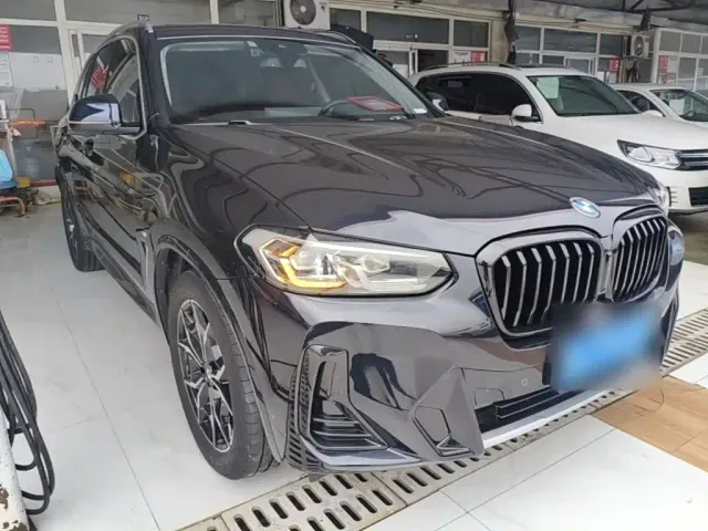 BMW X3 — Фото автомобиля 3
