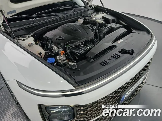 Hyundai Grandeur GN7 — Фото автомобиля 9