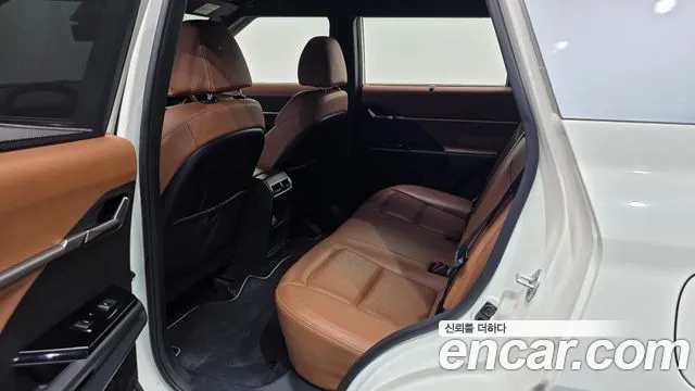 KG_Mobility_Ssangyong Torres Torres Бензин 1.5 2WD — Фото автомобиля 26