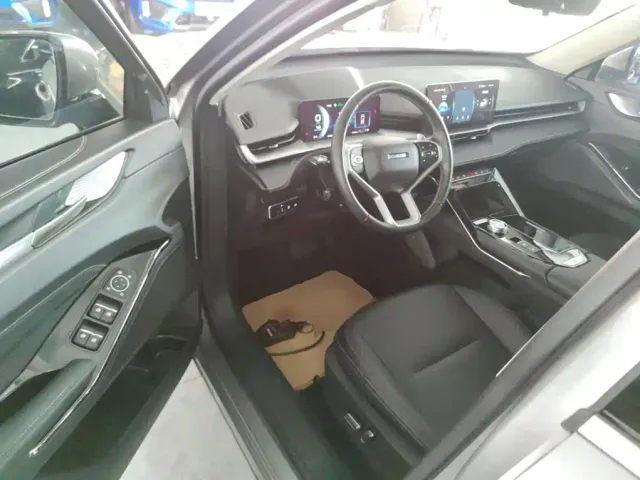 Haval H6 — Фото автомобиля 11