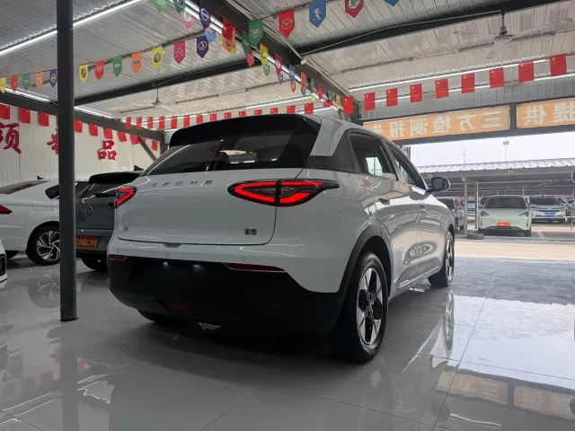 Geely Starry Wish — Фото автомобиля 6