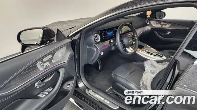 Mercedes-Benz AMG GT 4 двери 43 4MATIC+ — Фото автомобиля 9
