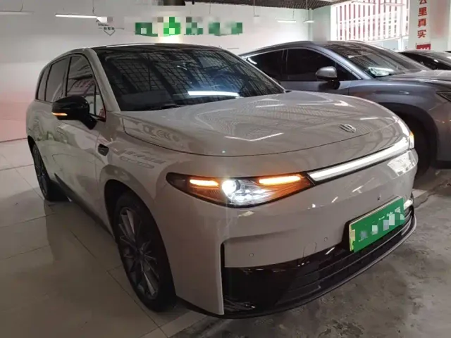 Leapmotor C10 — Фото автомобиля 3