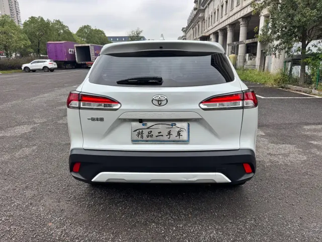 Toyota Corolla Cross — Фото автомобиля 8