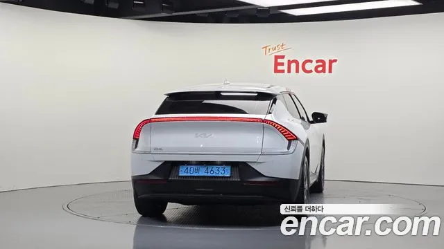 Kia EV6 — Фото автомобиля 4