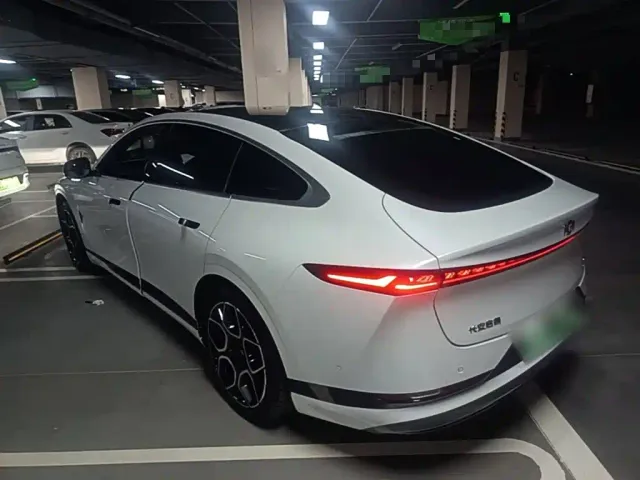 Changan Qiyuan A07 — Фото автомобиля 4