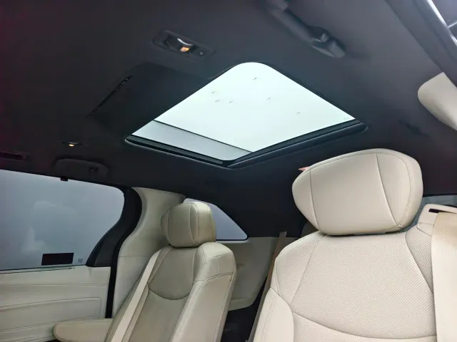 Toyota Granvia — Фото автомобиля 19