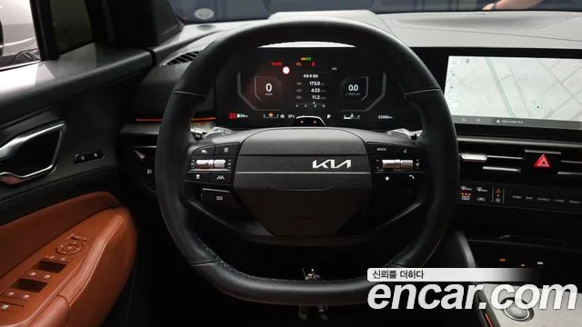 Kia Sportage Бензин 1.6 турбо 2WD — Фото автомобиля 12