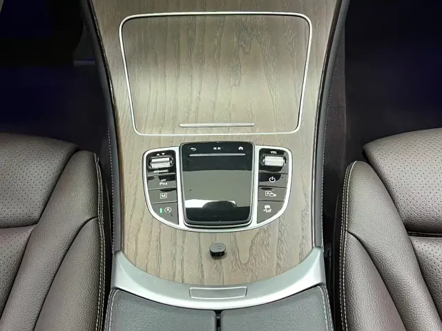 Mercedes-Benz GLC-Class — Фото автомобиля 21