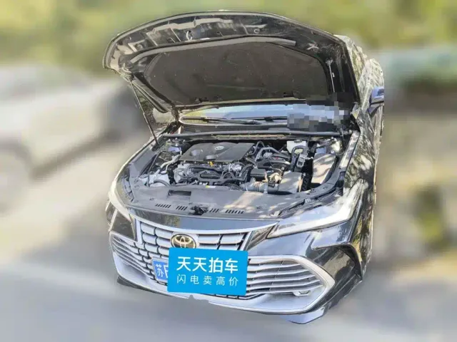 Toyota Avalon — Фото автомобиля 3