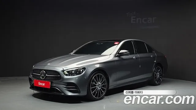 Фотография автомобиля — Mercedes-Benz E-Class W213