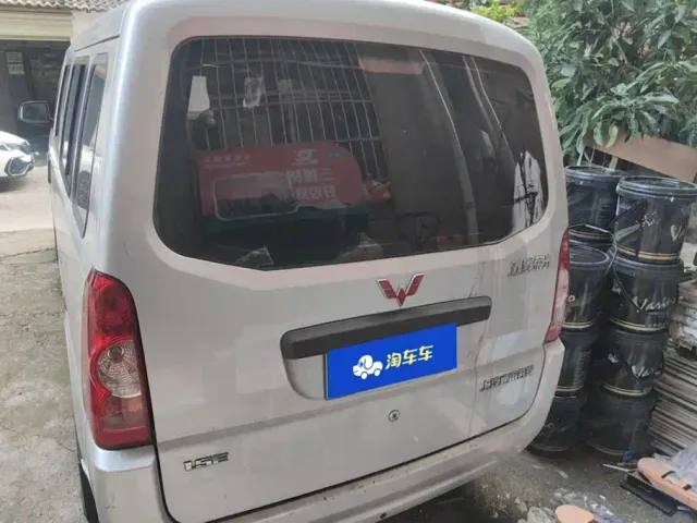 Wuling Rongguang — Фото автомобиля 4