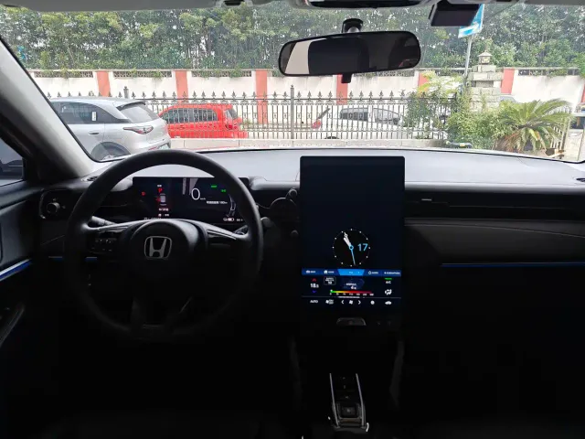 Honda e:NS1 — Фото автомобиля 13