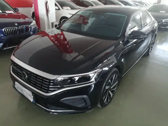Фотография автомобиля — Volkswagen Passat