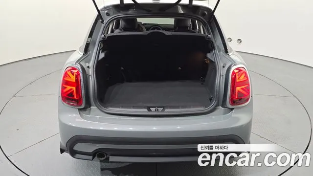 MINI Cooper — Фото автомобиля 16