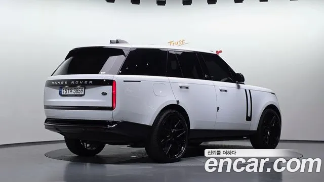 Land Rover Range Rover — Фото автомобиля 2