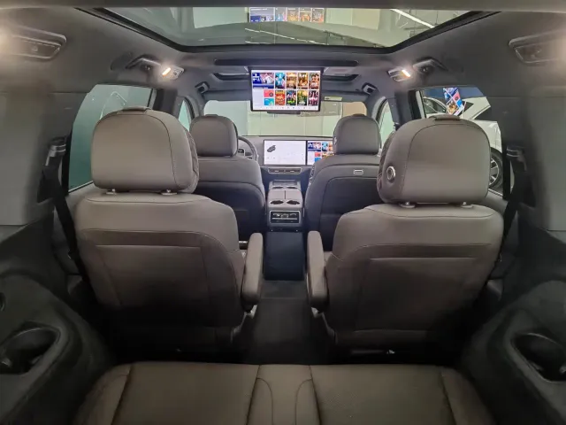 Li Auto L9 — Фото автомобиля 10