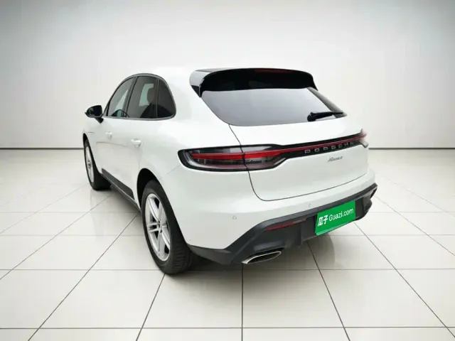 Porsche Macan — Фото автомобиля 4