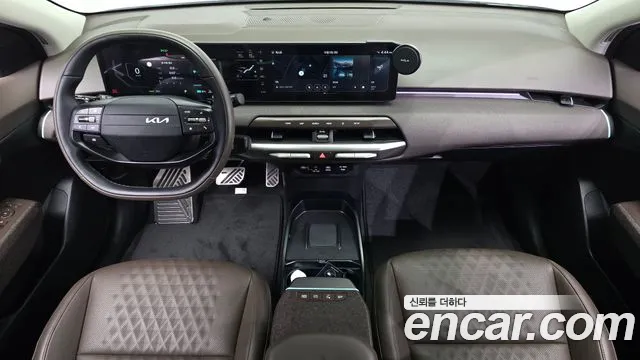 Kia EV4 — Фото автомобиля 10