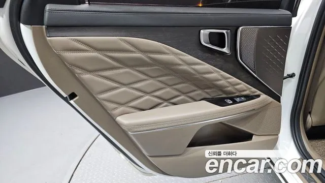 Kia K8 — Фото автомобиля 14