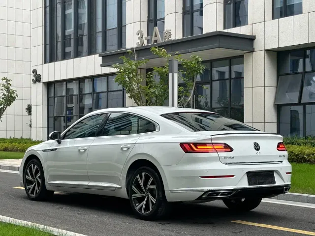 Volkswagen CC — Фото автомобиля 28