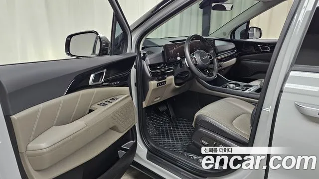 Kia Carnival 4th Gen — Фото автомобиля 15