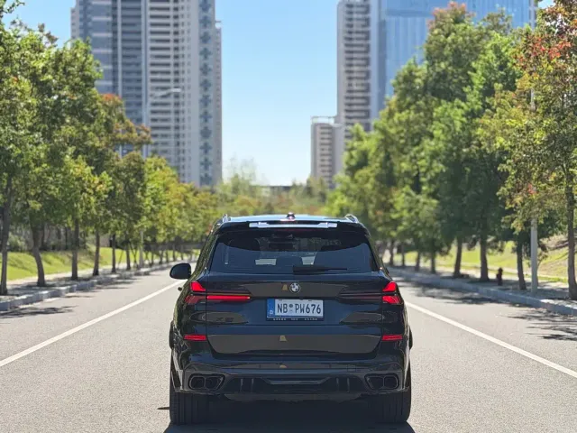 BMW X5 — Фото автомобиля 14