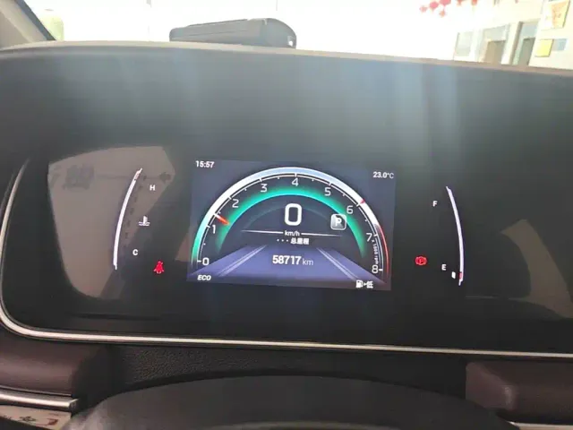 GAC Trumpchi M6 — Фото автомобиля 11