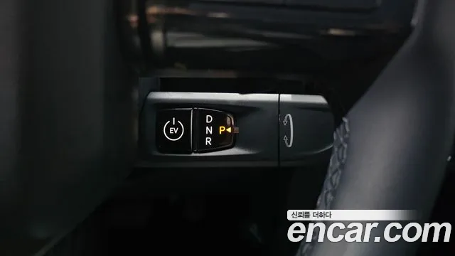 Kia PV5 — Фото автомобиля 9