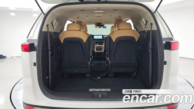 Kia Canival Carnival 4 поколение 9 мест Prestige — Фото автомобиля 20