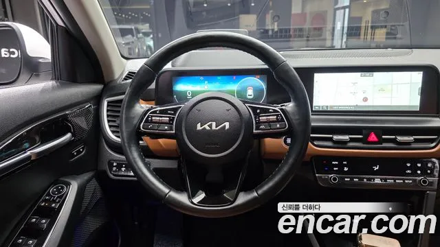 Kia Seltos New — Фото автомобиля 14