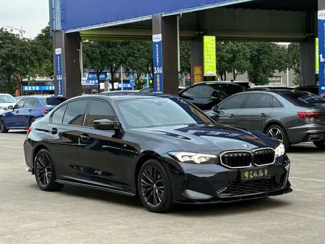 BMW 3 Series — Фото автомобиля 3