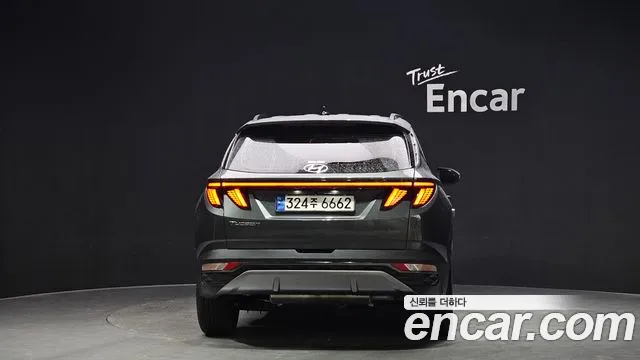 Hyundai Tucson — Фото автомобиля 4