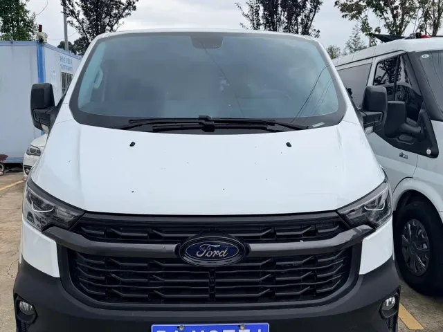 Ford Transit — Фото автомобиля 2