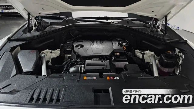 Genesis GV80 2.5T Бензин 2WD — Фото автомобиля 6