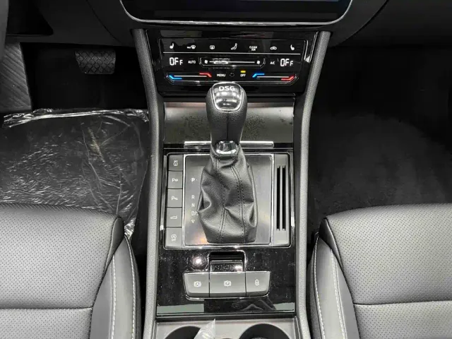 Skoda Superb — Фото автомобиля 10