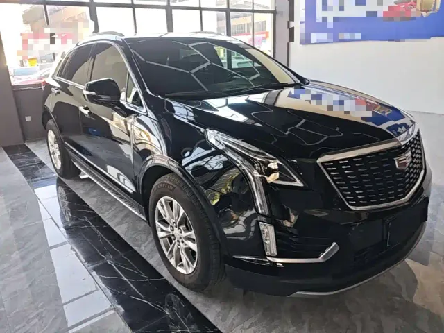 Cadillac XT5 — Фото автомобиля 3