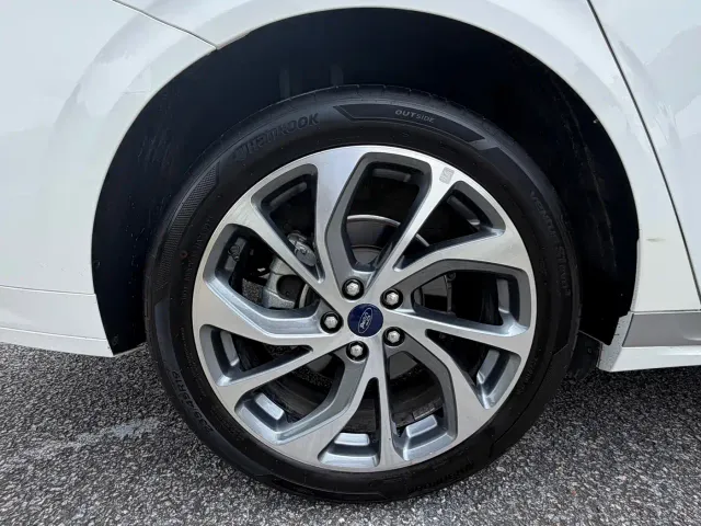 Ford Mondeo — Фото автомобиля 8