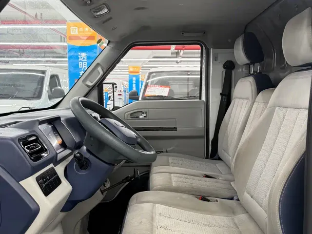 Shineray Xinyuan E3L — Фото автомобиля 9