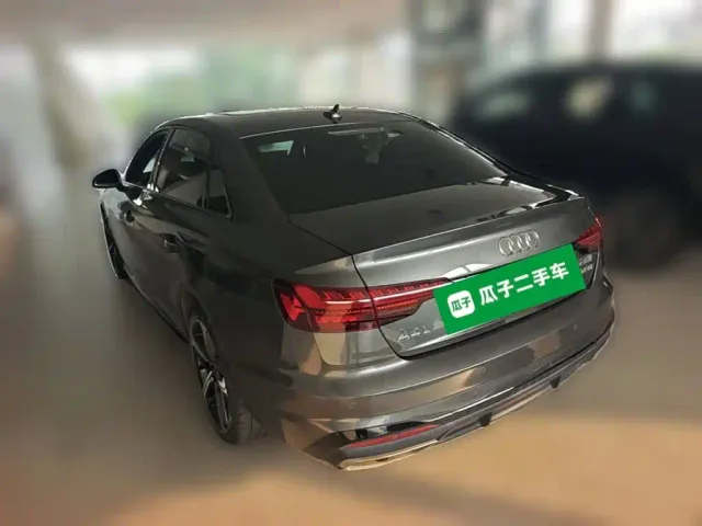 Audi A4L — Фото автомобиля 6