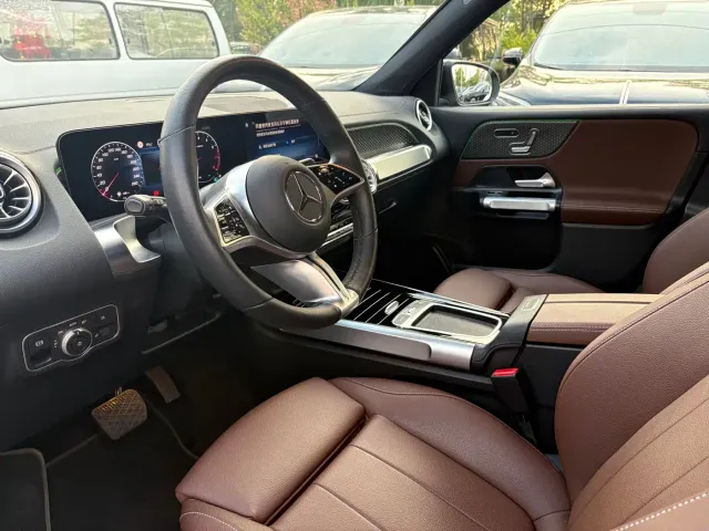 Mercedes-Benz GLB-Class — Фото автомобиля 6