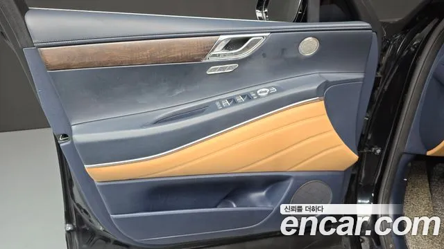 Genesis GV80 2.5T Бензин AWD — Фото автомобиля 24