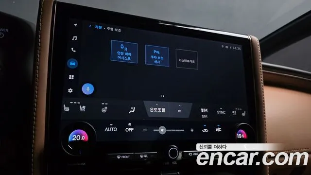 Toyota Alphard — Фото автомобиля 27
