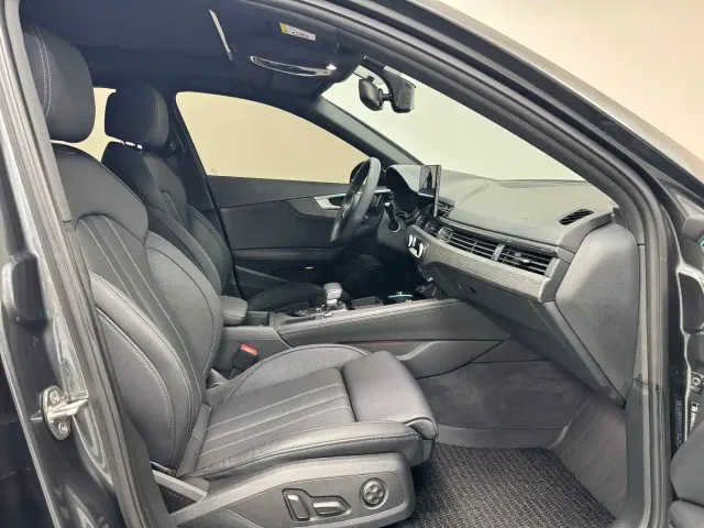 Audi A4L — Фото автомобиля 15