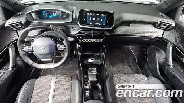 Peugeot 2008 Generation 2 — Фото автомобиля 7