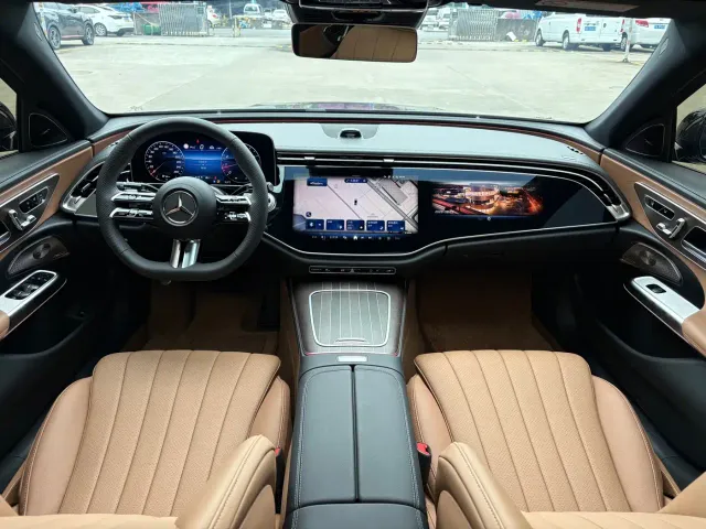 Mercedes-Benz E-Class — Фото автомобиля 9