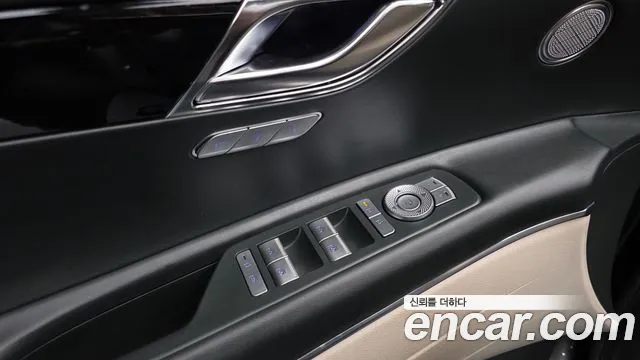 Genesis GV80 — Фото автомобиля 23