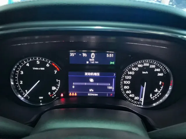Cadillac CT5 — Фото автомобиля 3