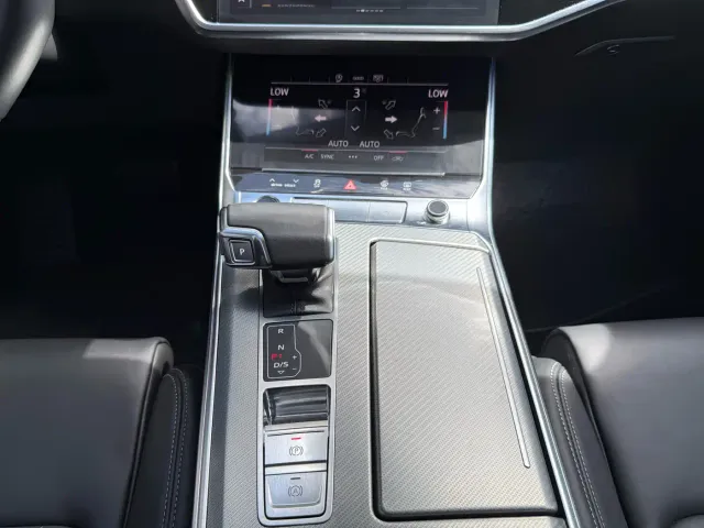 Audi A6L — Фото автомобиля 13