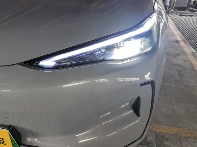 Geely Galaxy E5 — Фото автомобиля 23